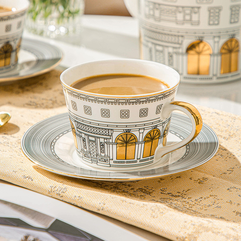 Coffee Tea For Me - Cangkir arsitektur dan piring kopi Mug